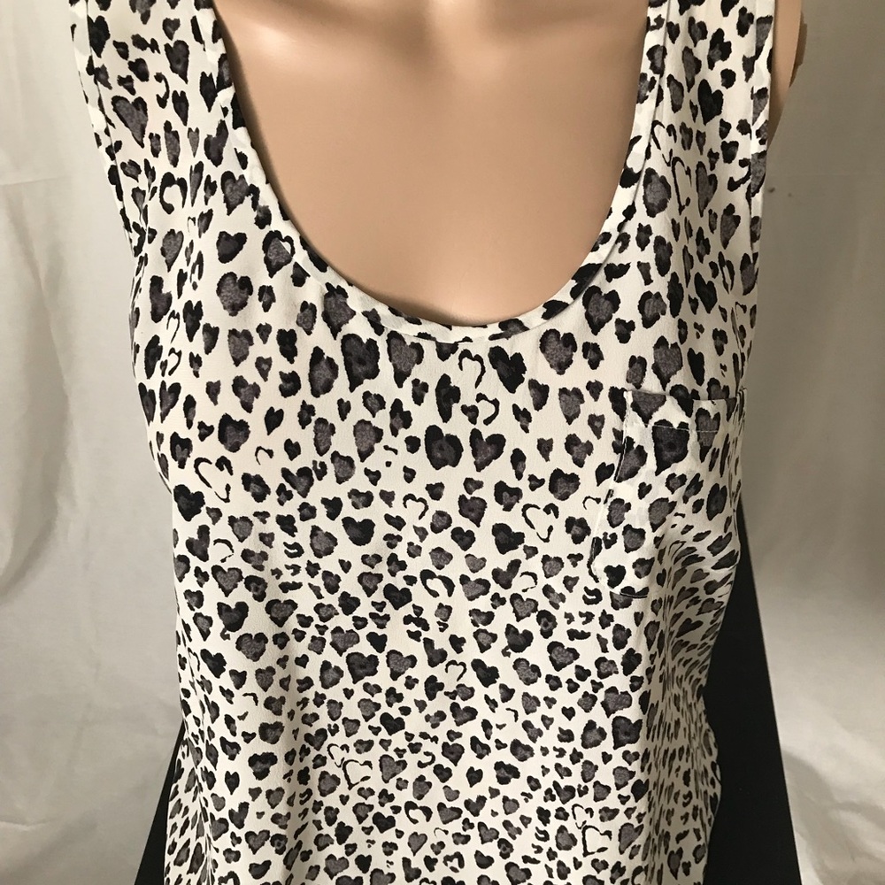 Joie Top size Small!